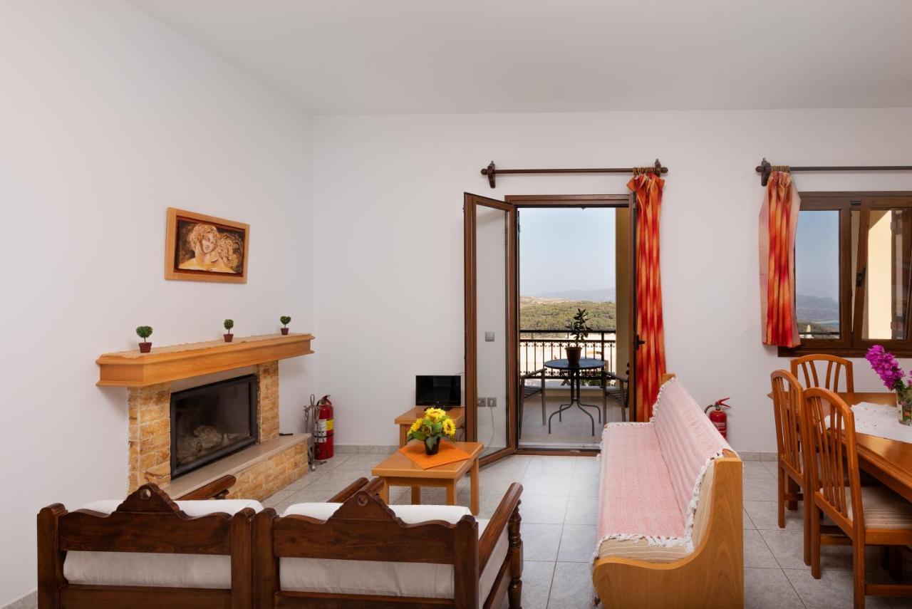 Monolithos Village Buitenkant foto